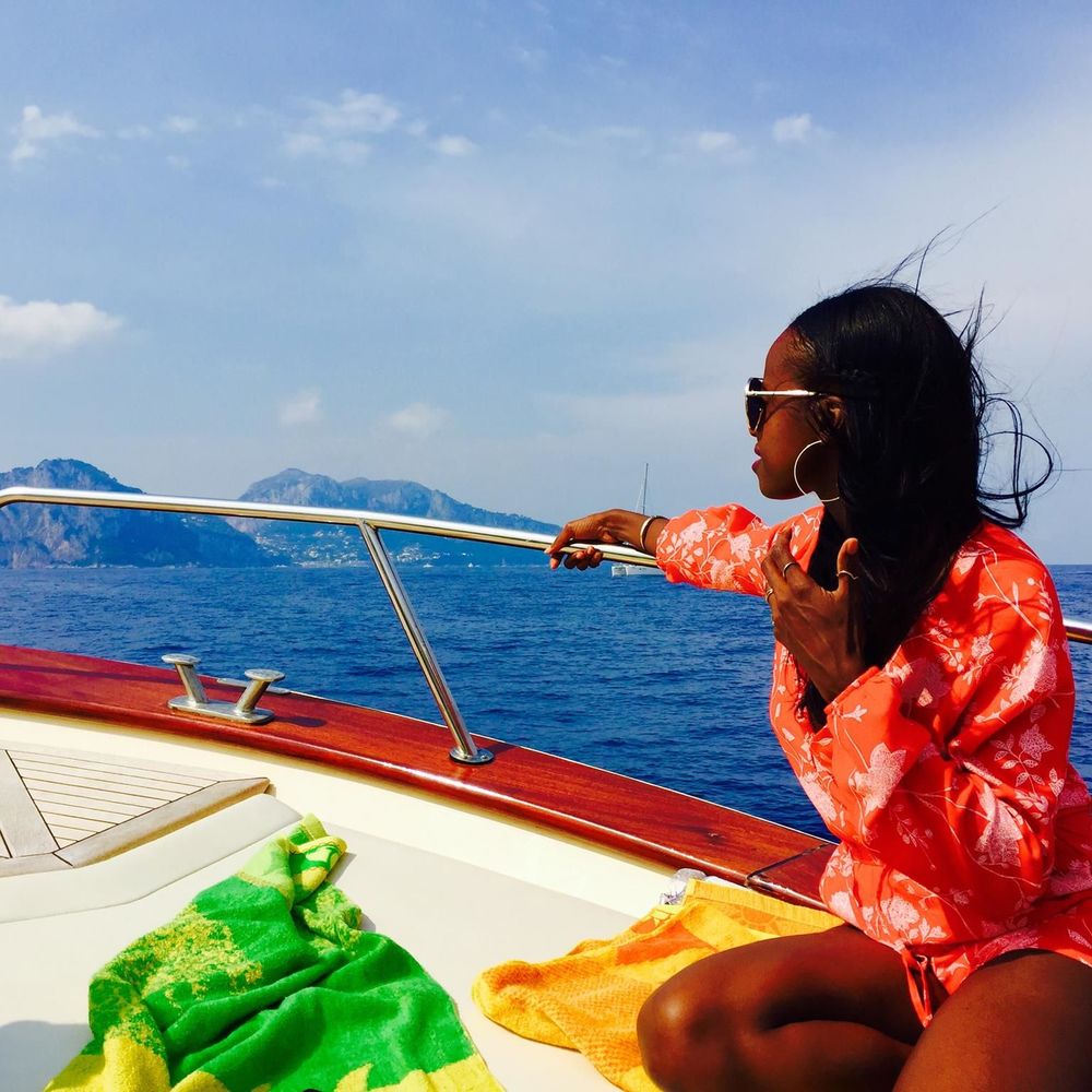 Meet your Posher, Halleemah